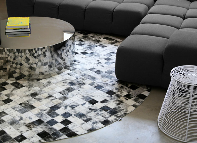 The Pure Team Moderna Cowhide Rug